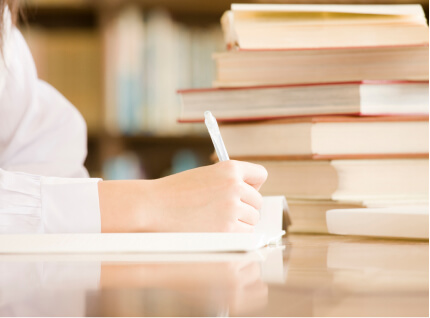 勉強してる様子