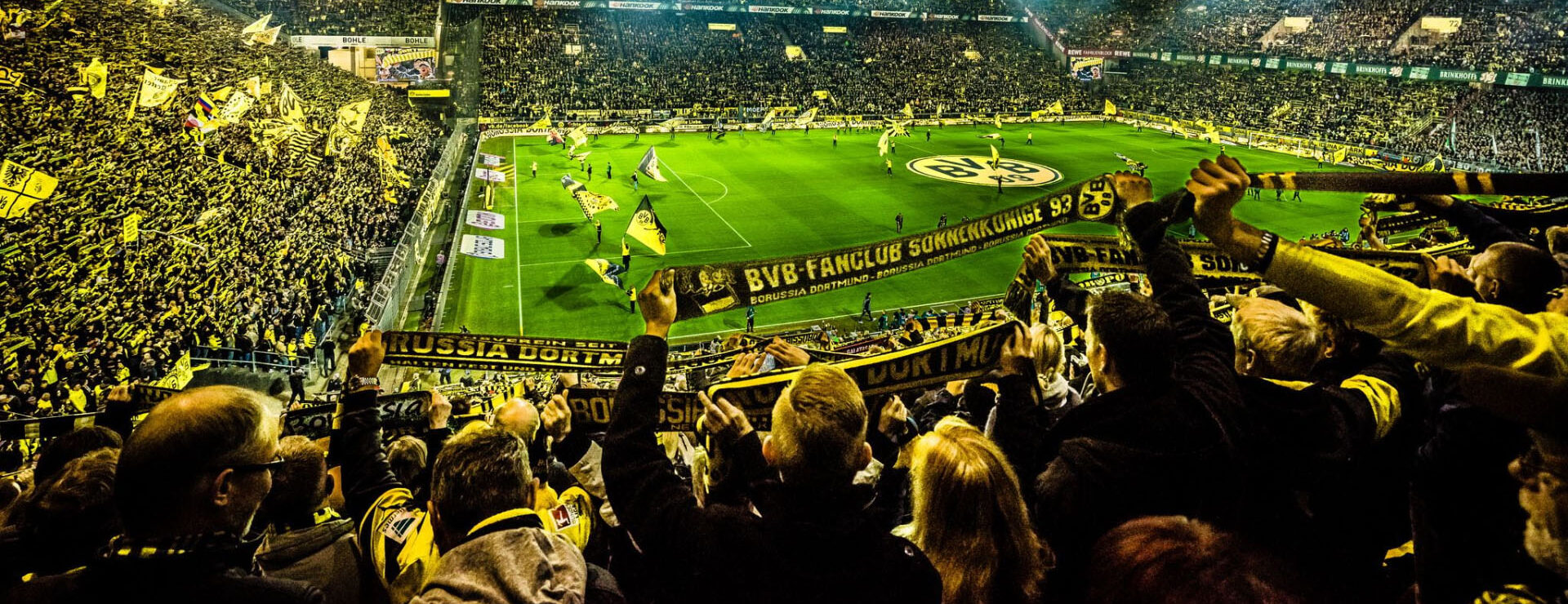 スタジアムのスタンドからの景色